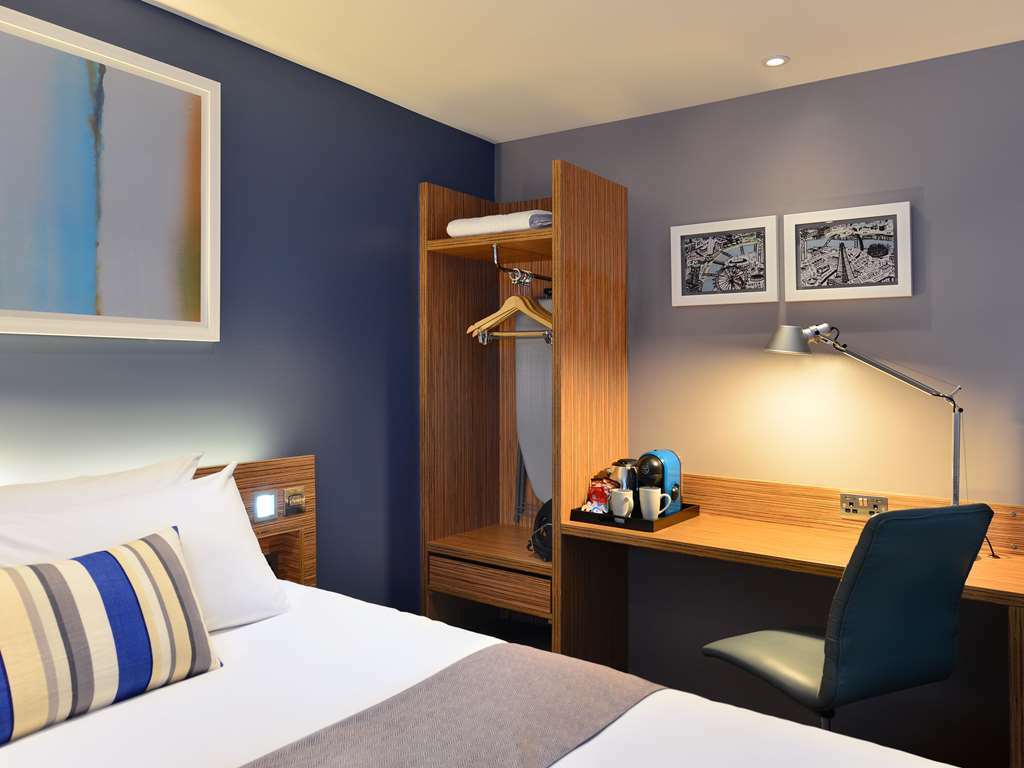 Travelodge London City Liverpool Street Rom bilde